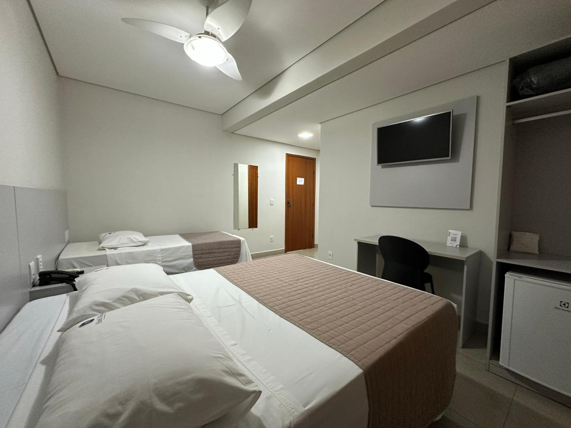 Hotel Milenio Понти-Нова Экстерьер фото